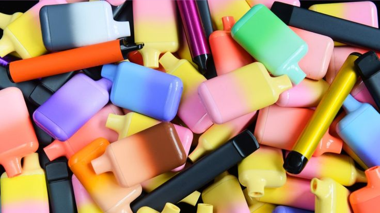 Vape Waste Sorting Handbook: A Step-By-Step Disposal Guide image 1